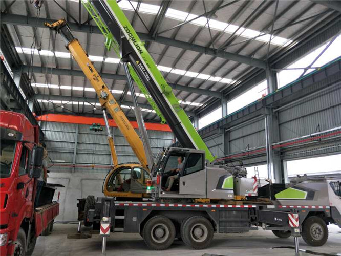 富县高空车出租需要注意哪些安全事项？