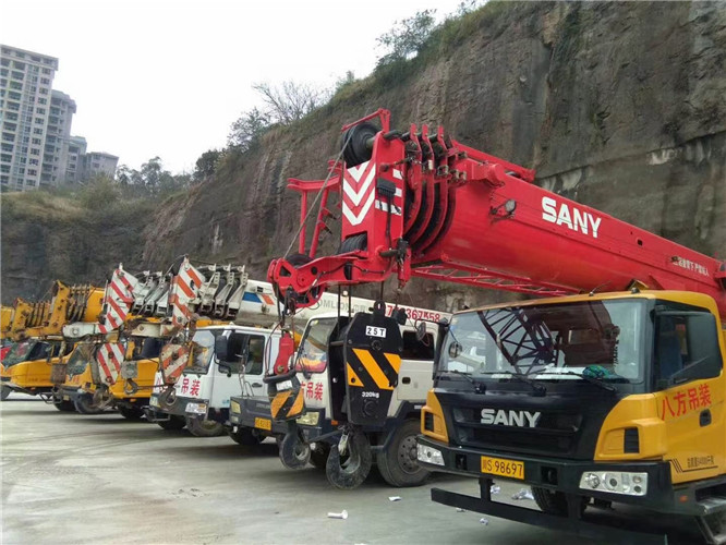 富县吊车出租按什么计费？台班费、单次费、里程费怎么算？